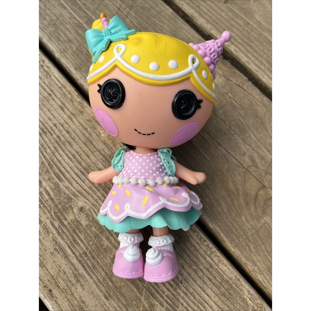 Lalaloopsy Little Wishes SUGARY SWEET SLICE O' CAKE 7" Doll Birthday Party Dress